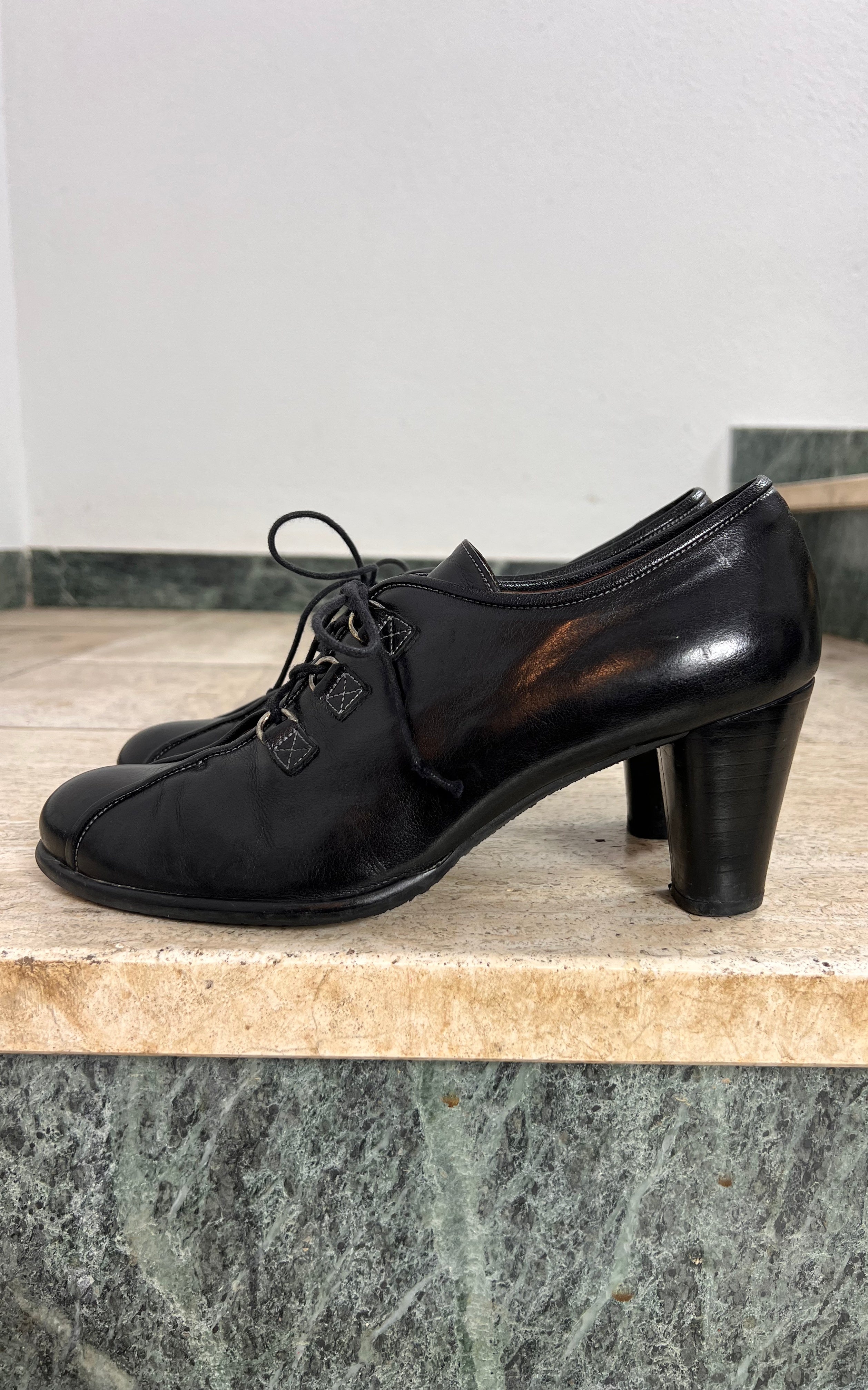 Vintage Roseto 1868 Lace-up Heels 39
