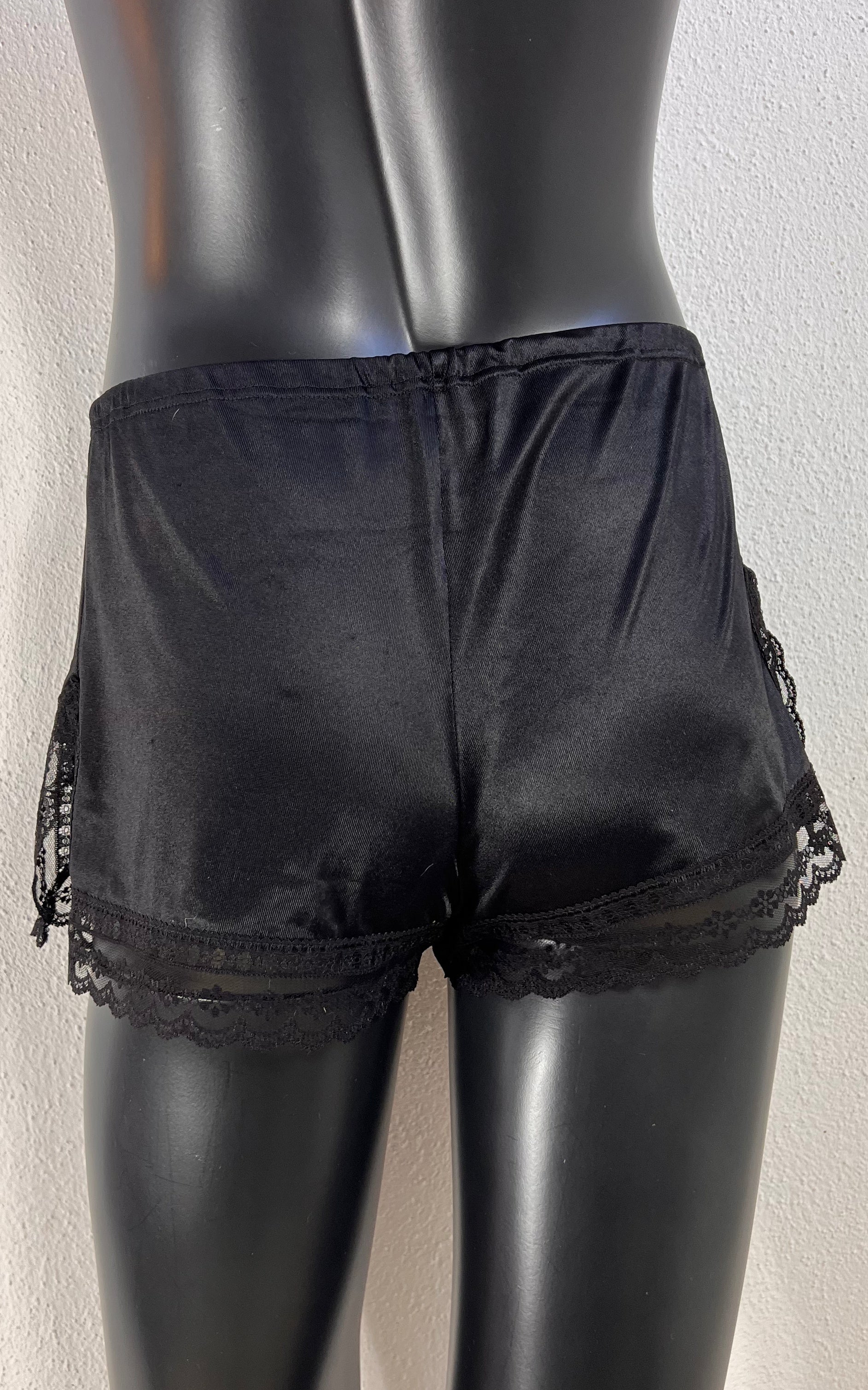 Vintage Schiesser Lace Lingerie Panty 38