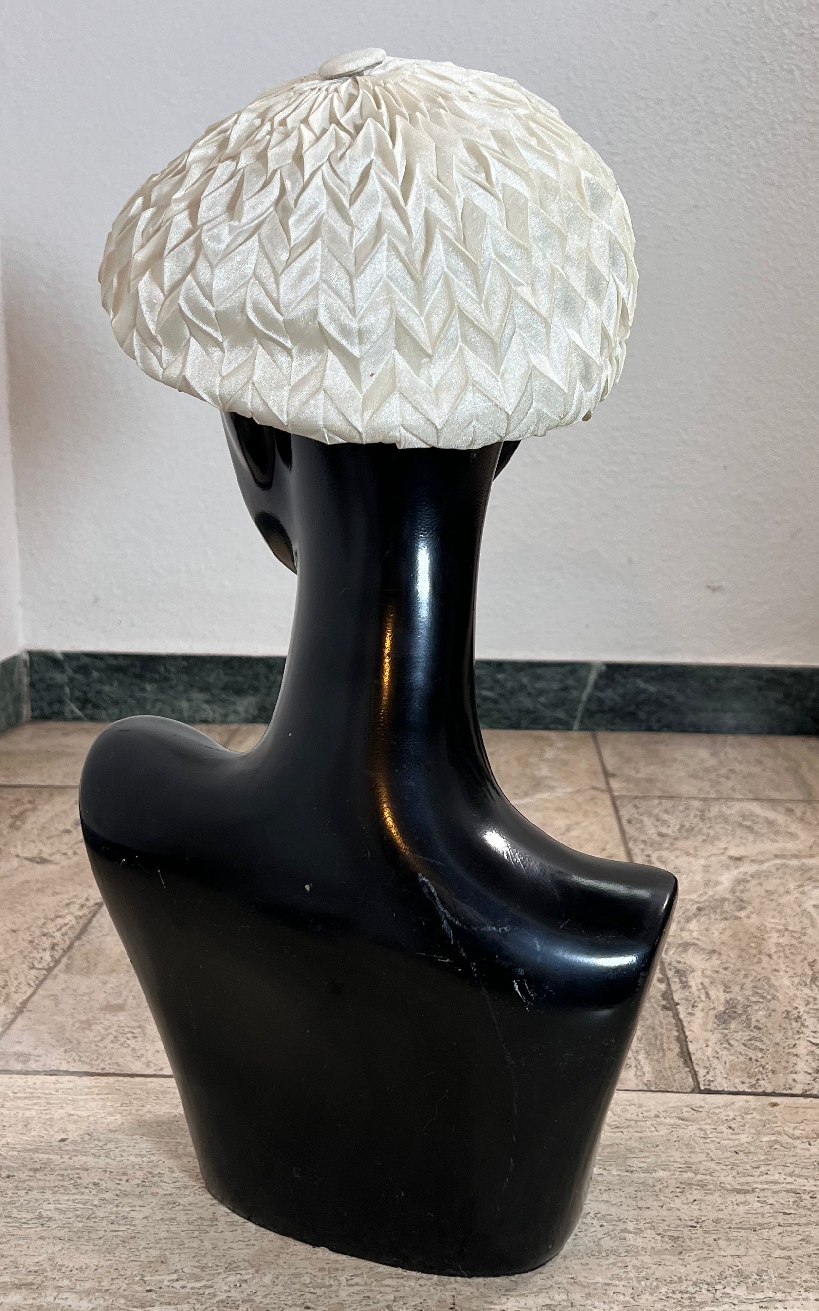Vintage Pillbox Hat