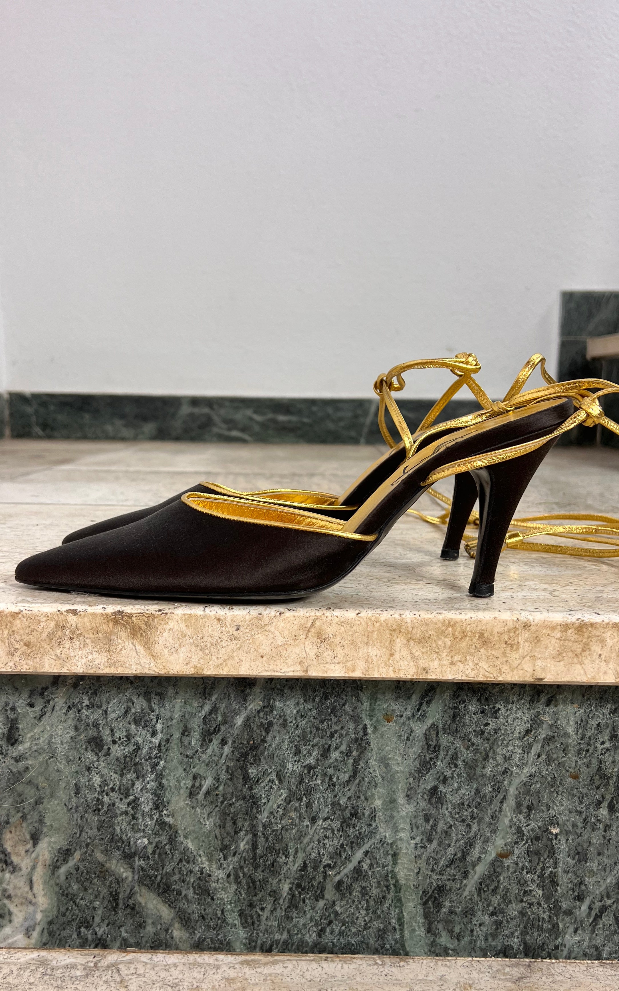 Vintage Yves Saint Laurent Darkbrown Satin Pumps 37