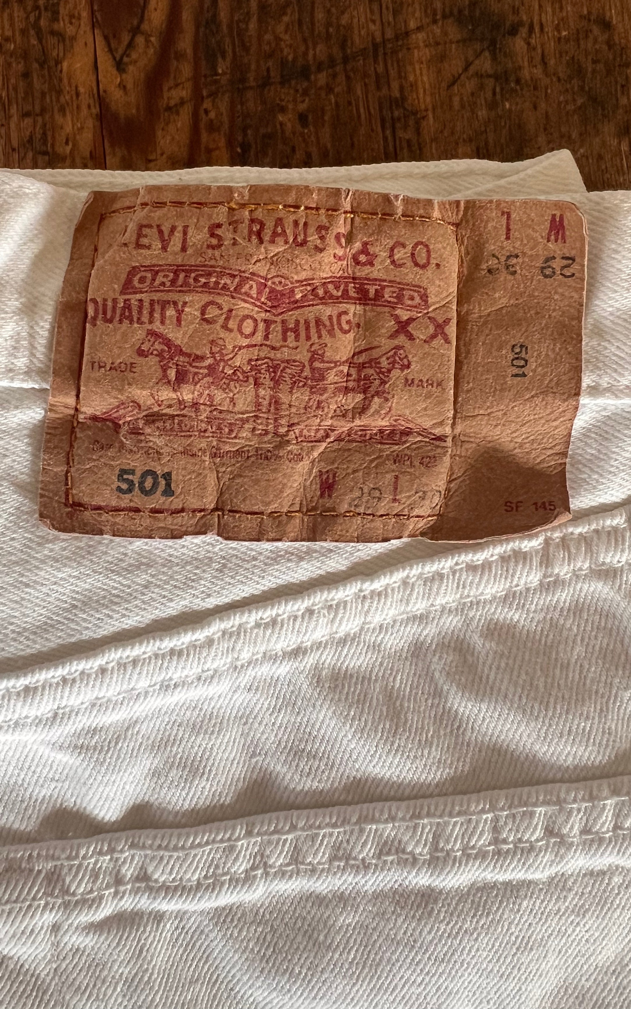 Vintage 90s Levis 501 29/30