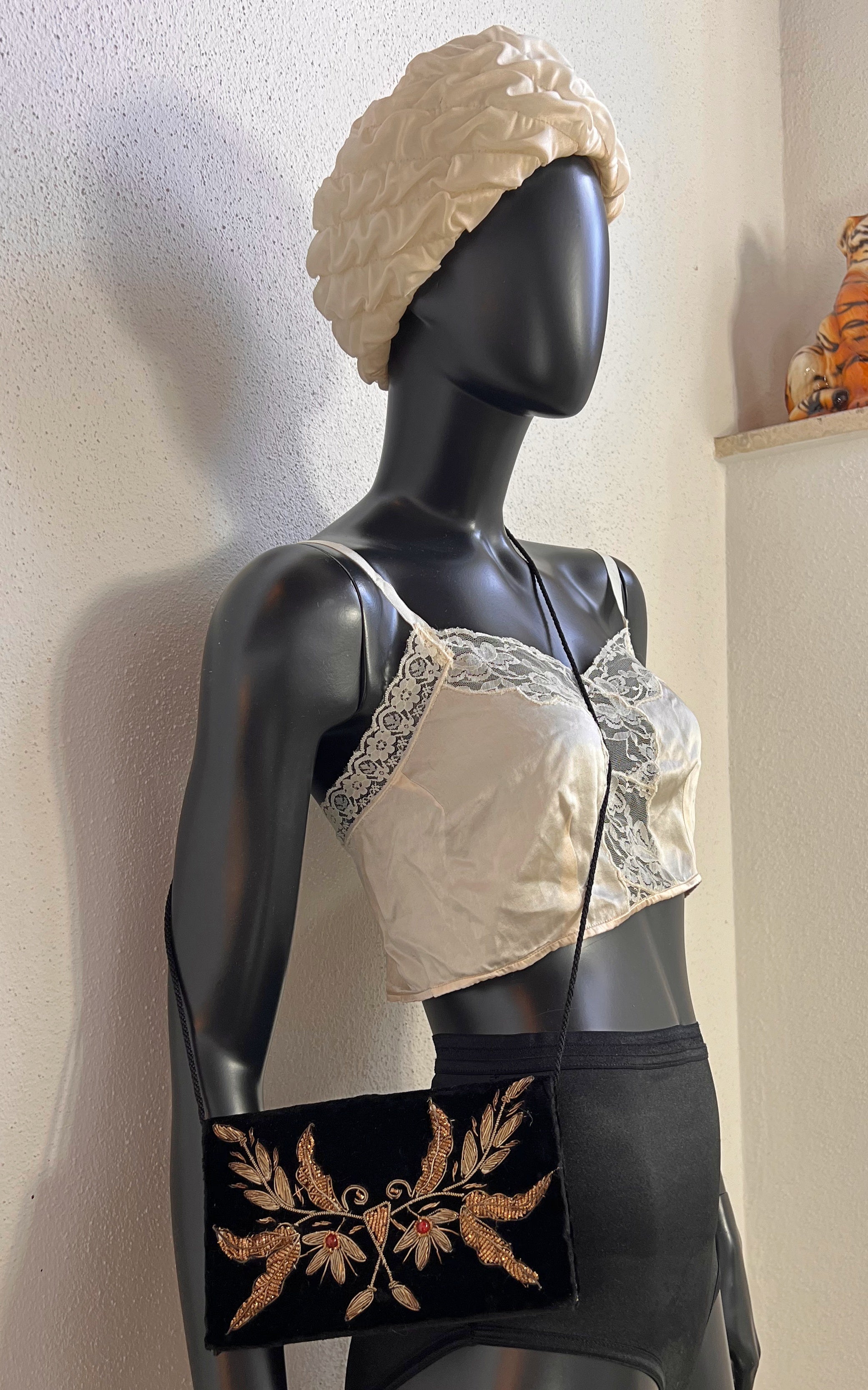 Vintage Embroidered Velvet Bag