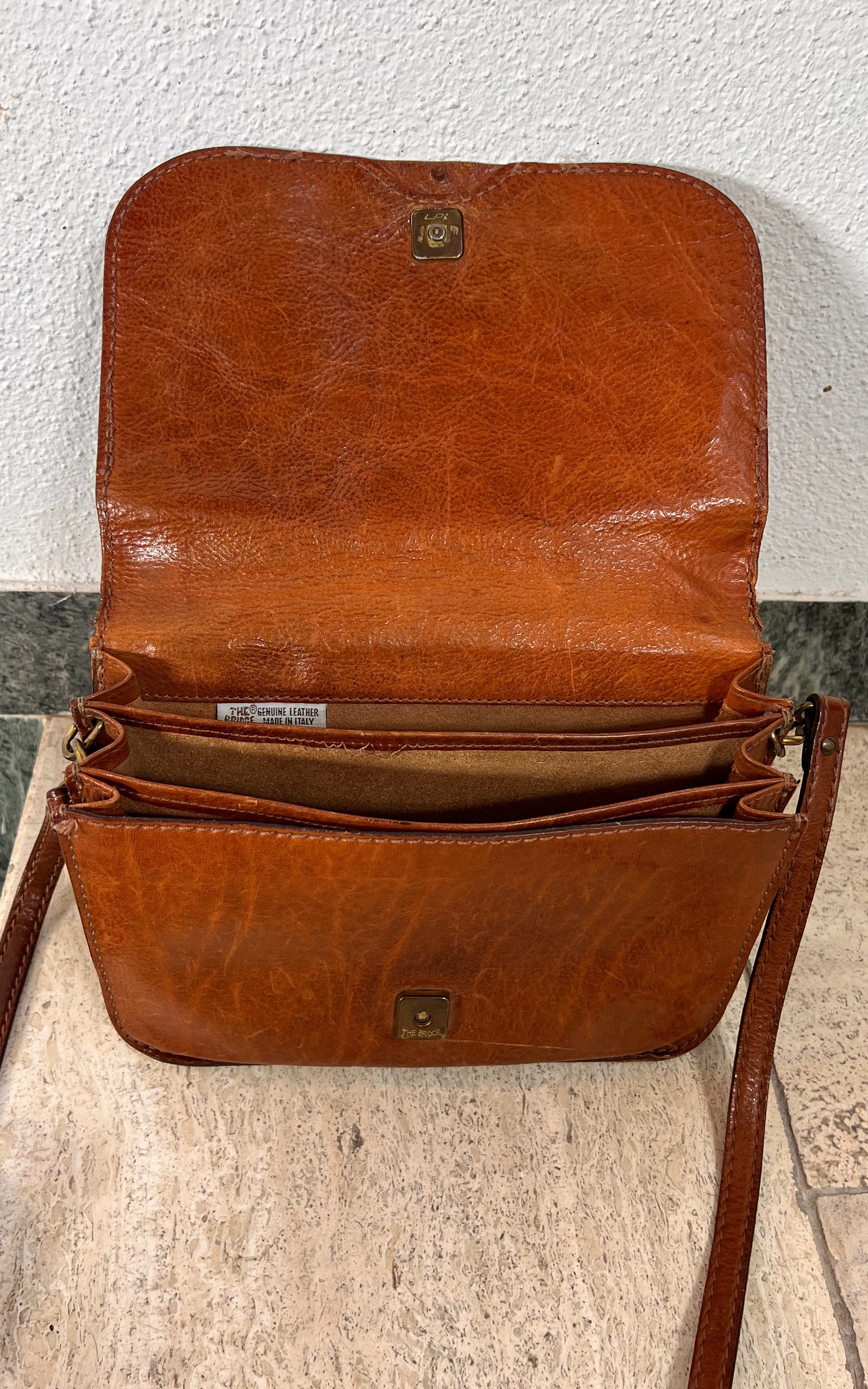 The Bridge 70s Vintage Leather Crossbody Bag