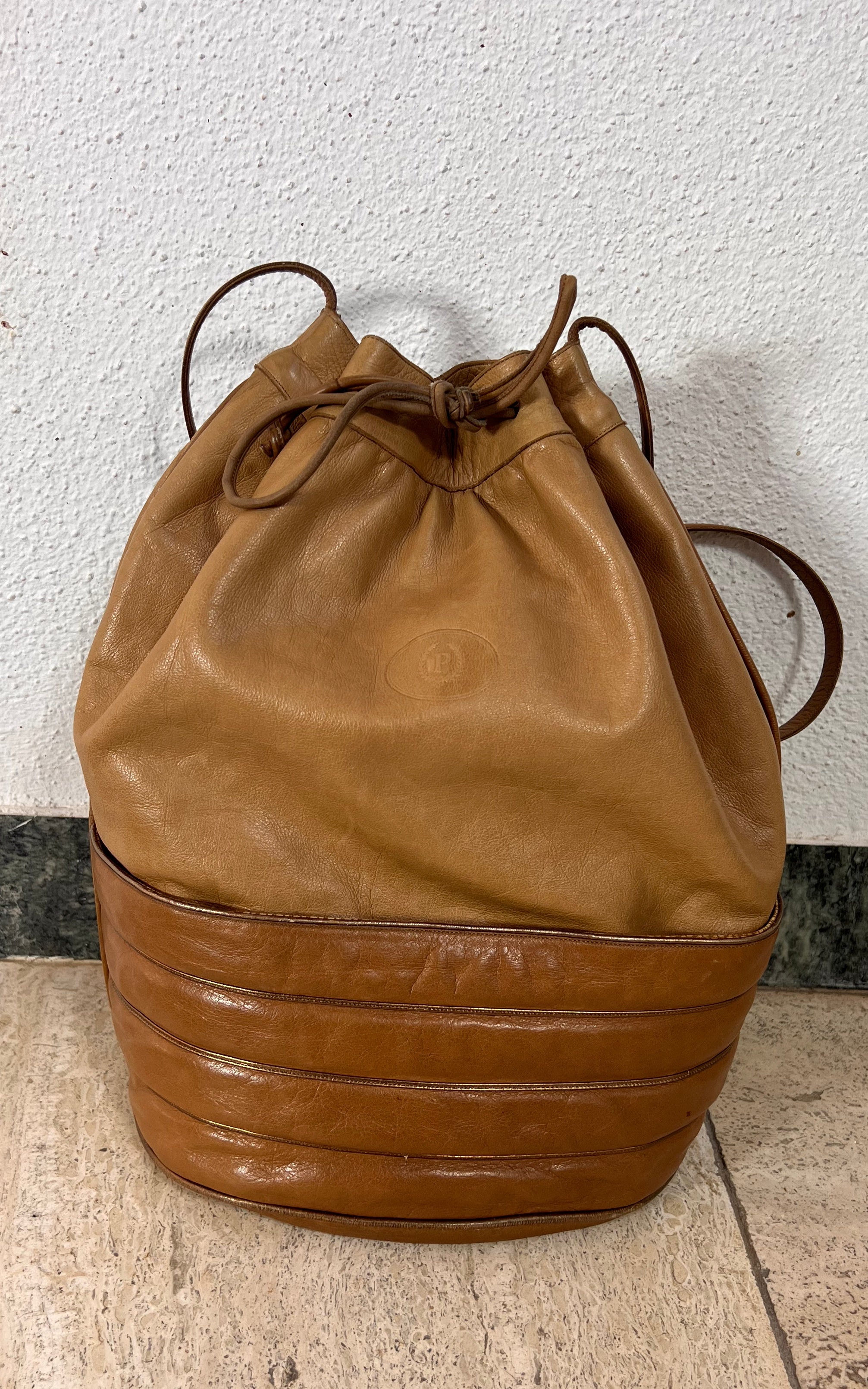 Vintage 70s Pollini Leather Drawstring Bucket Bag