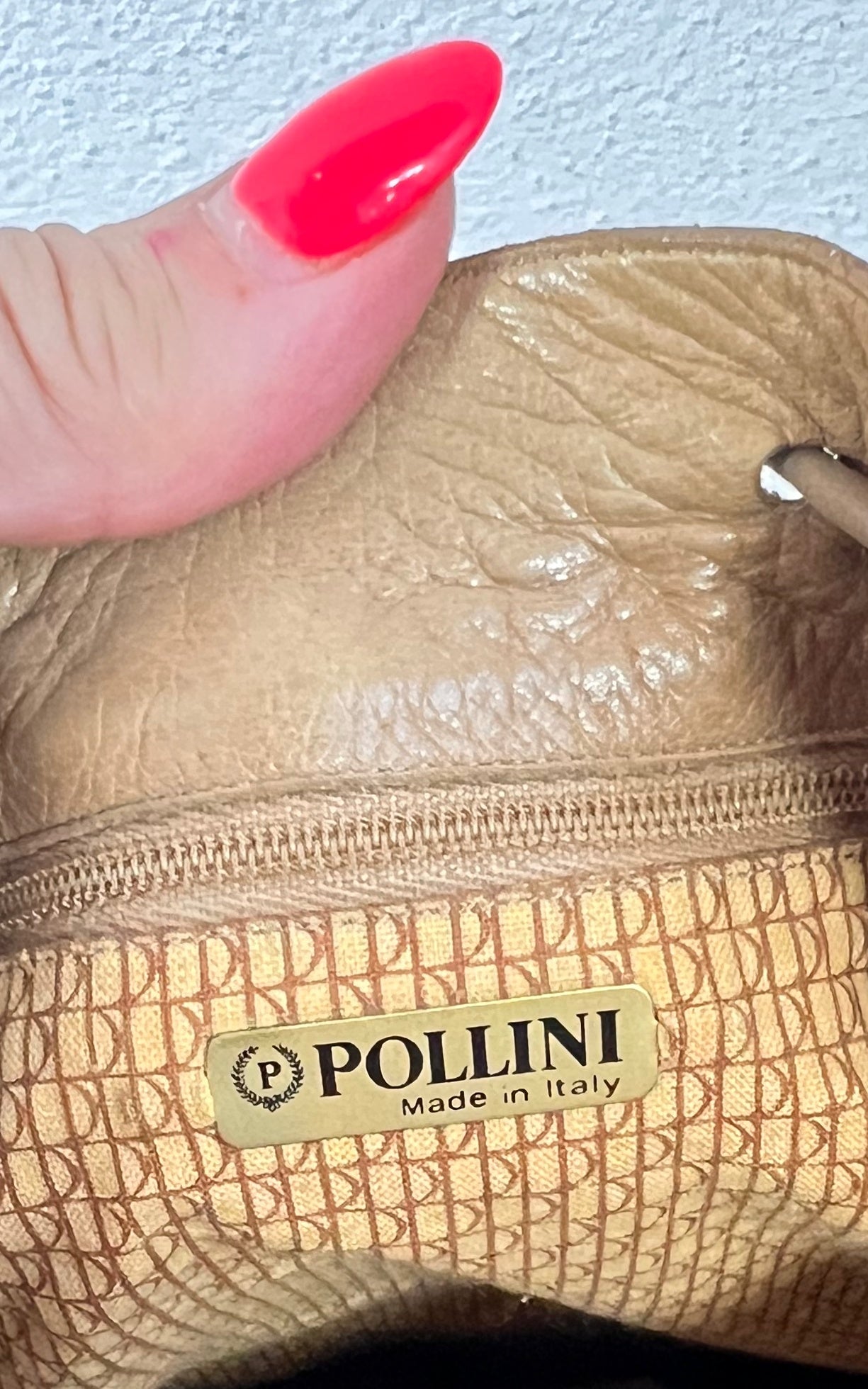 Vintage 70s Pollini Leather Drawstring Bucket Bag