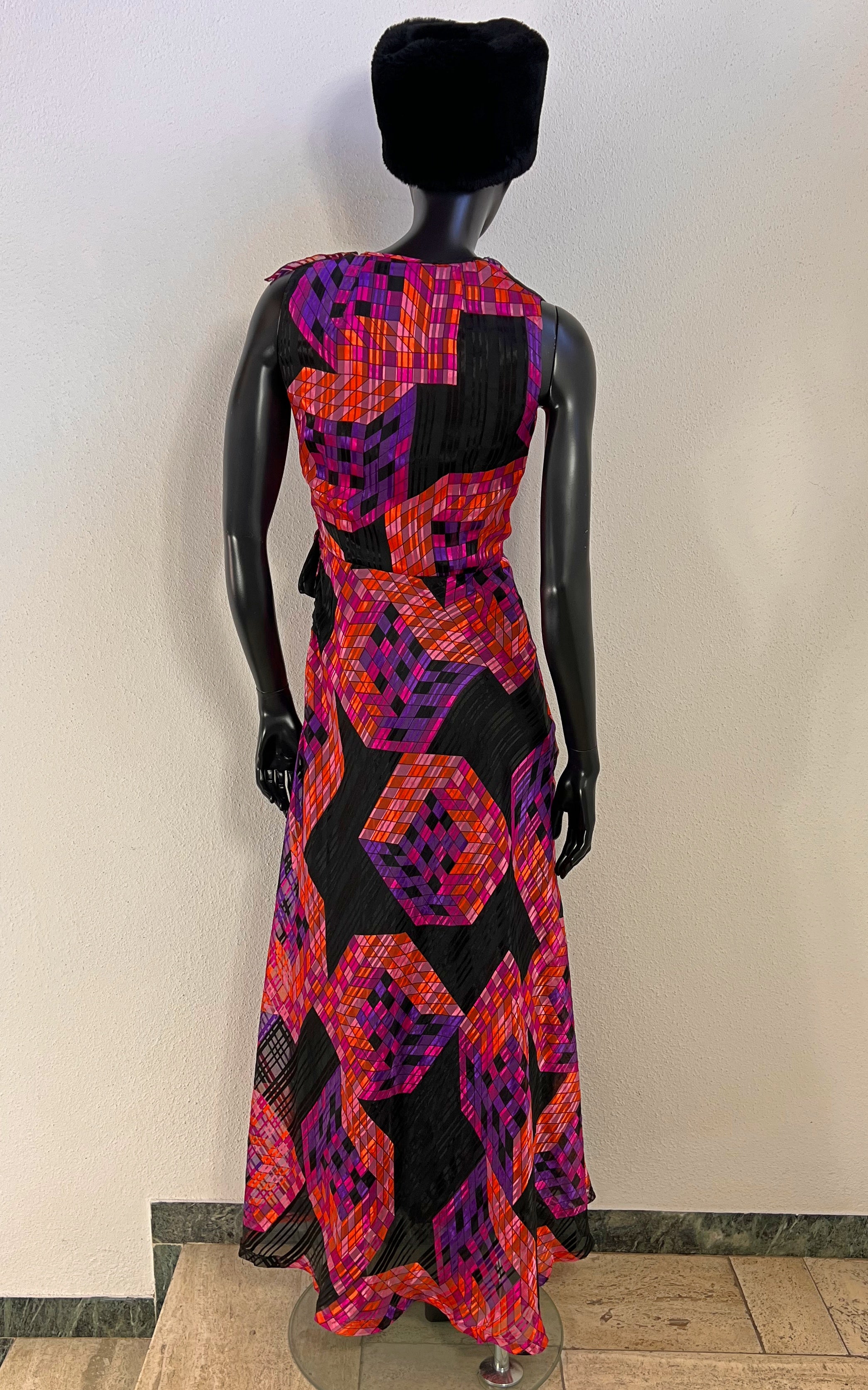Vintage Psychedelic 70s Maxi Dress