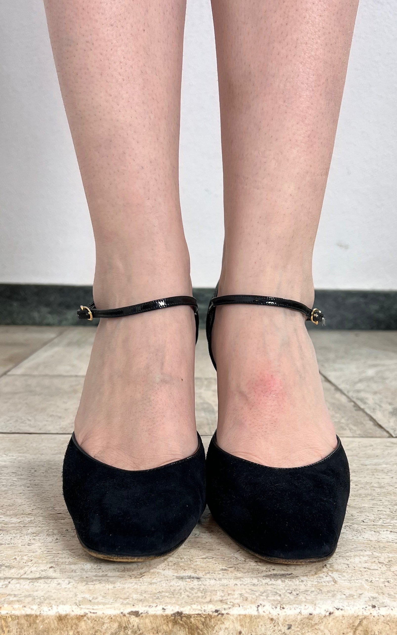 Vintage 70s Mary Jane Pumps 39
