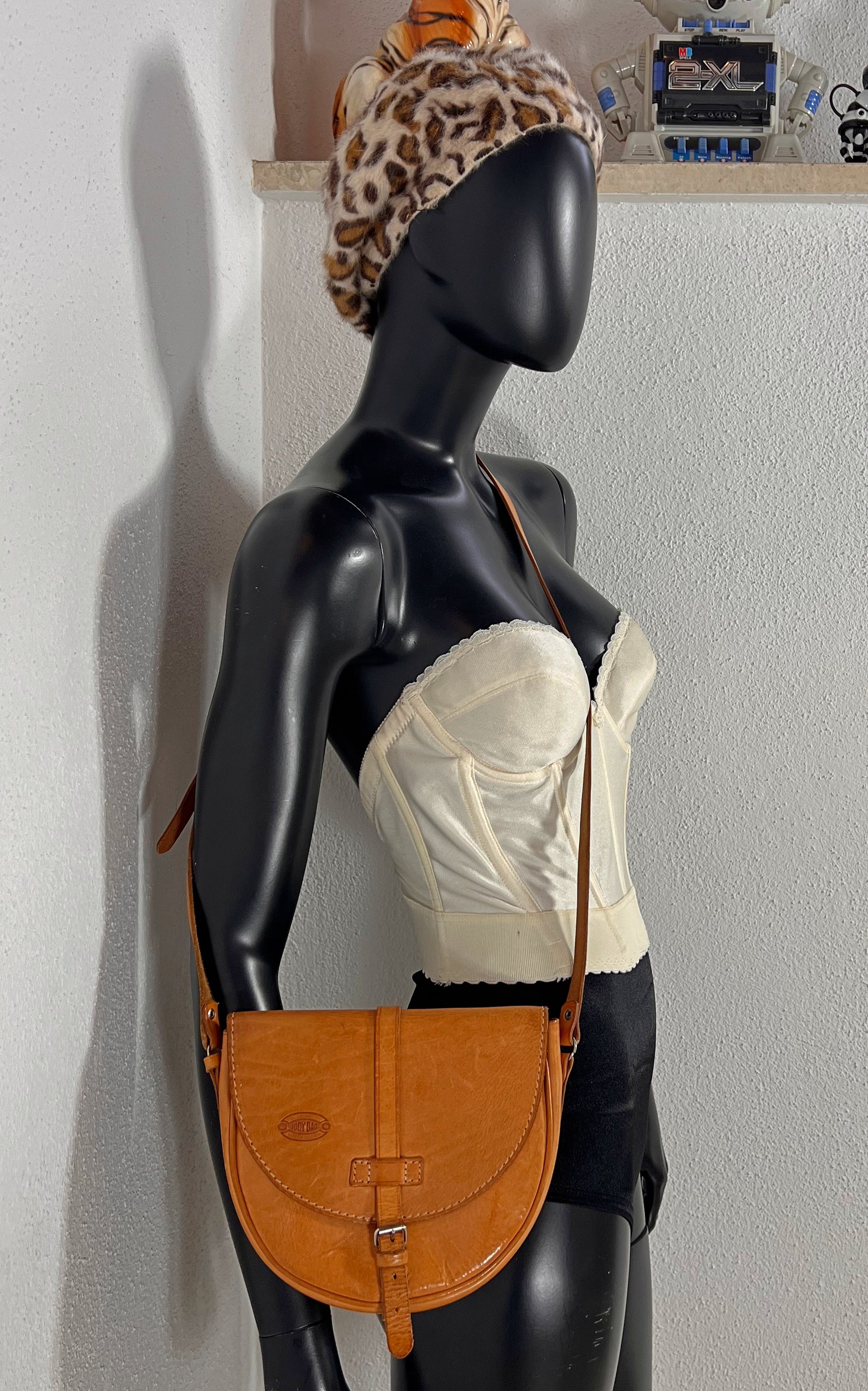 Vintage 70s Cross Body Bag