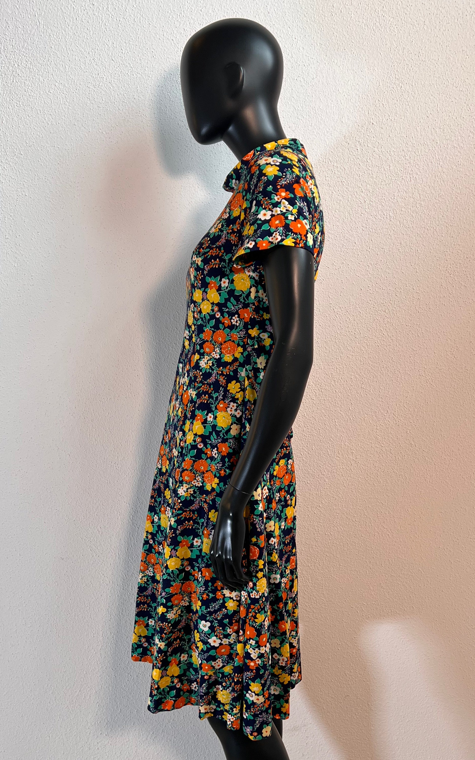 Vintage 70s Flower Dress