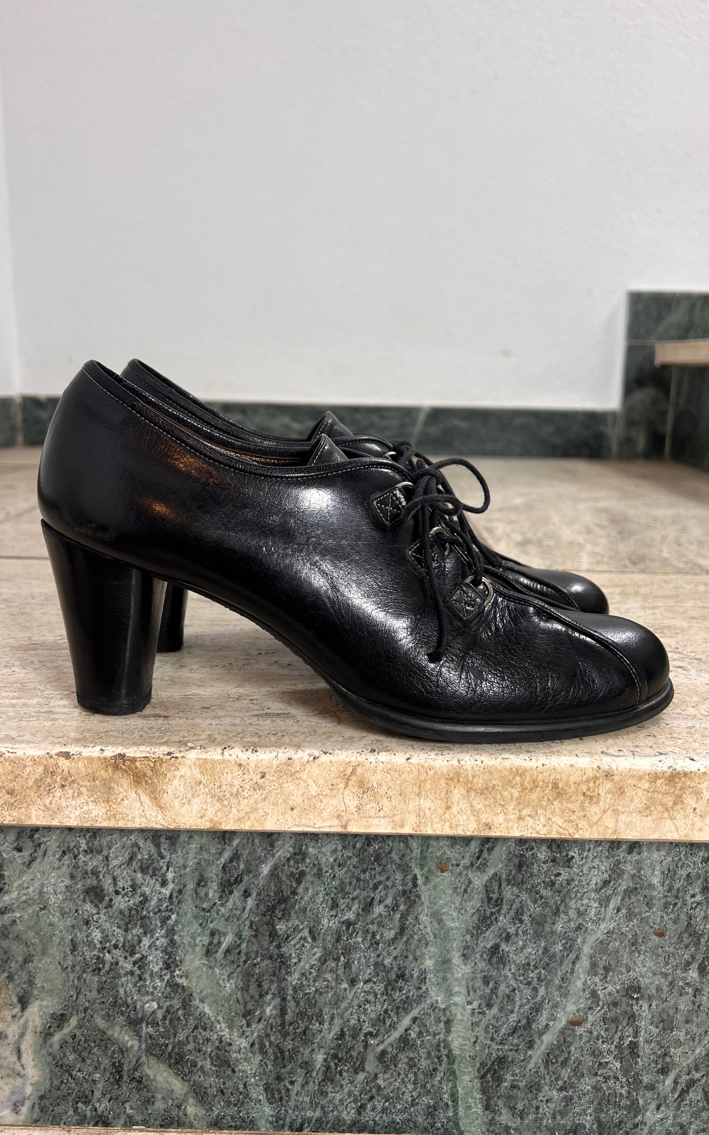 Vintage Roseto 1868 Lace-up Heels 39
