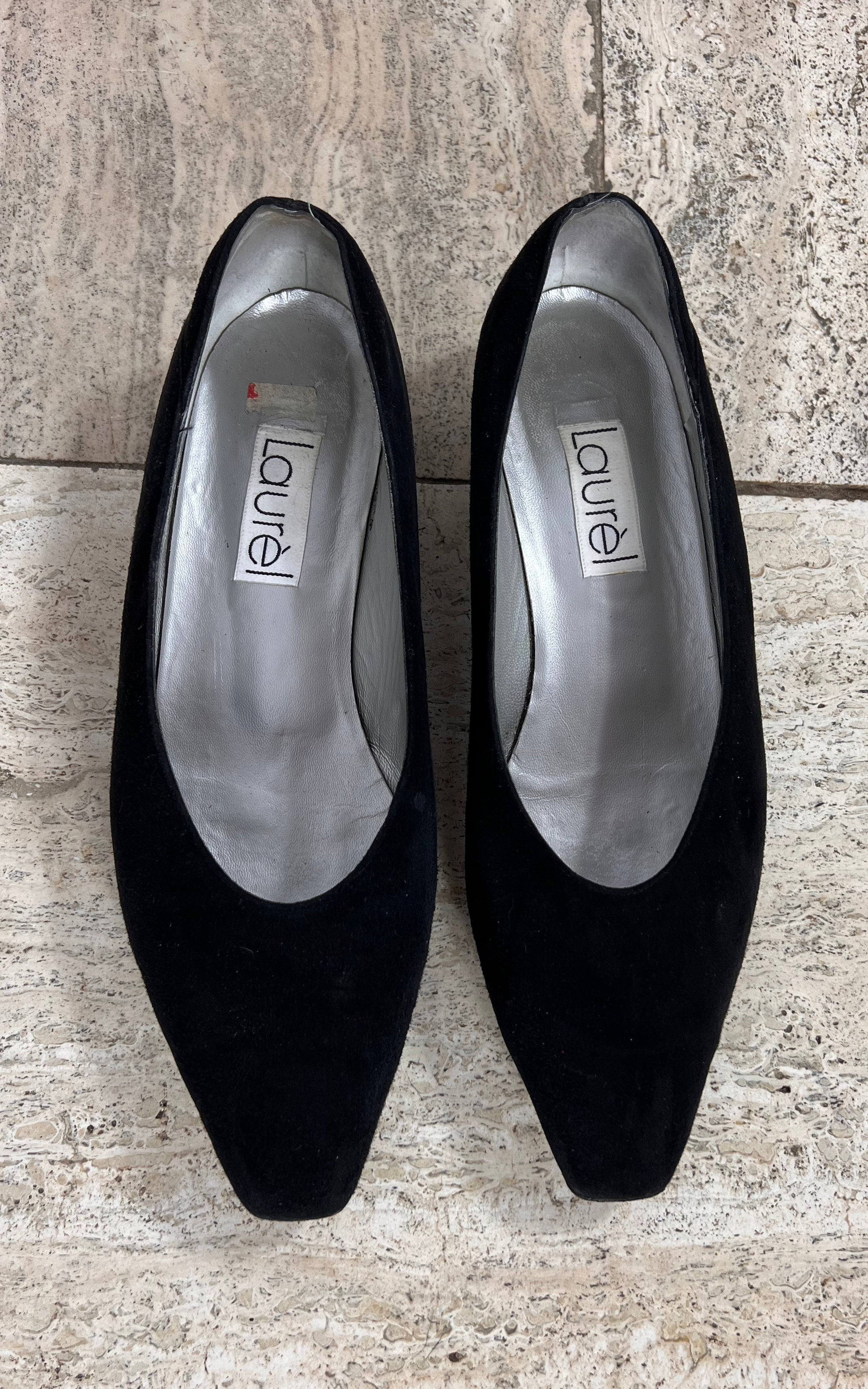 Vintage Laurel Black Suede Ballet Flats 40