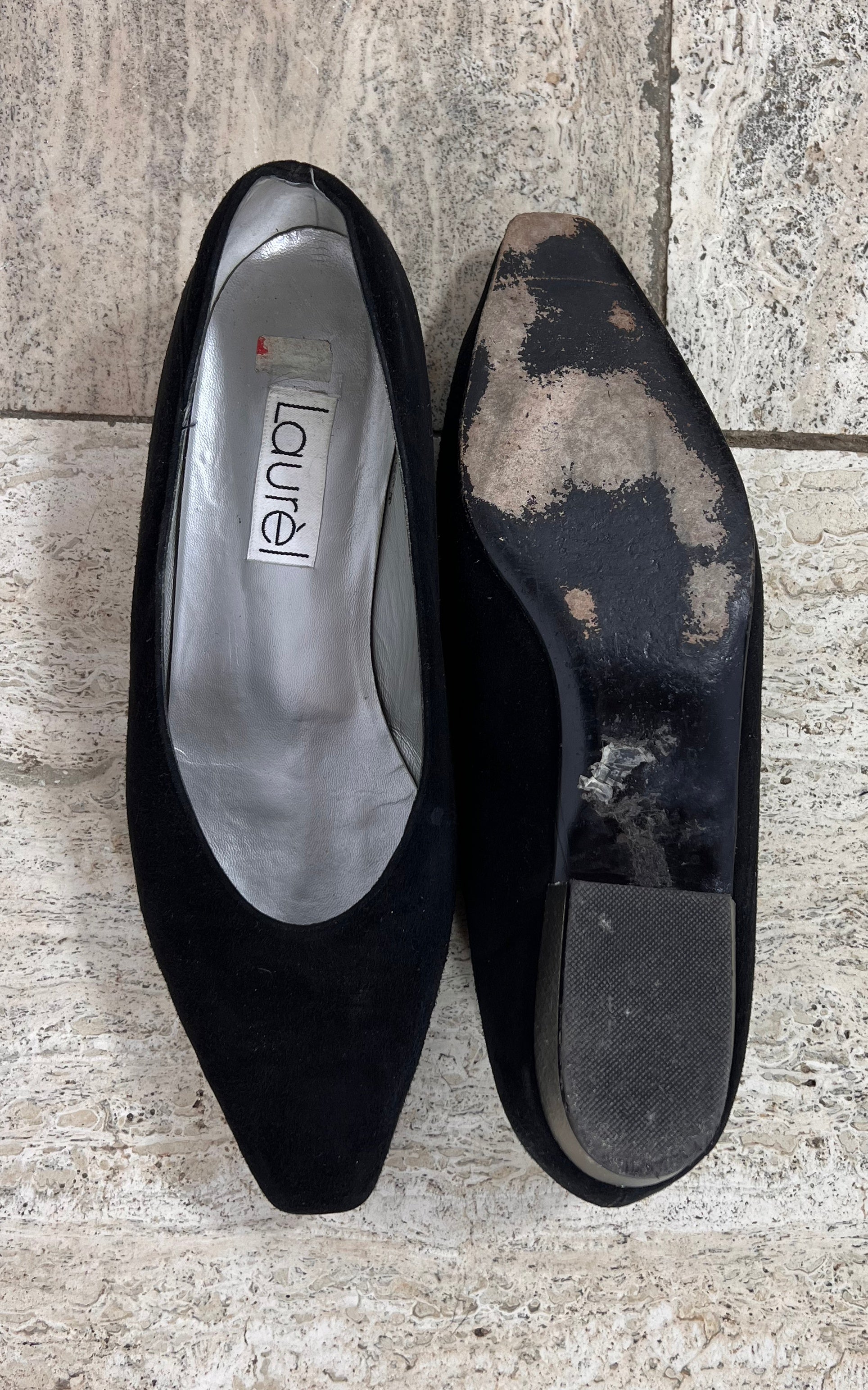 Vintage Laurel Black Suede Ballet Flats 40