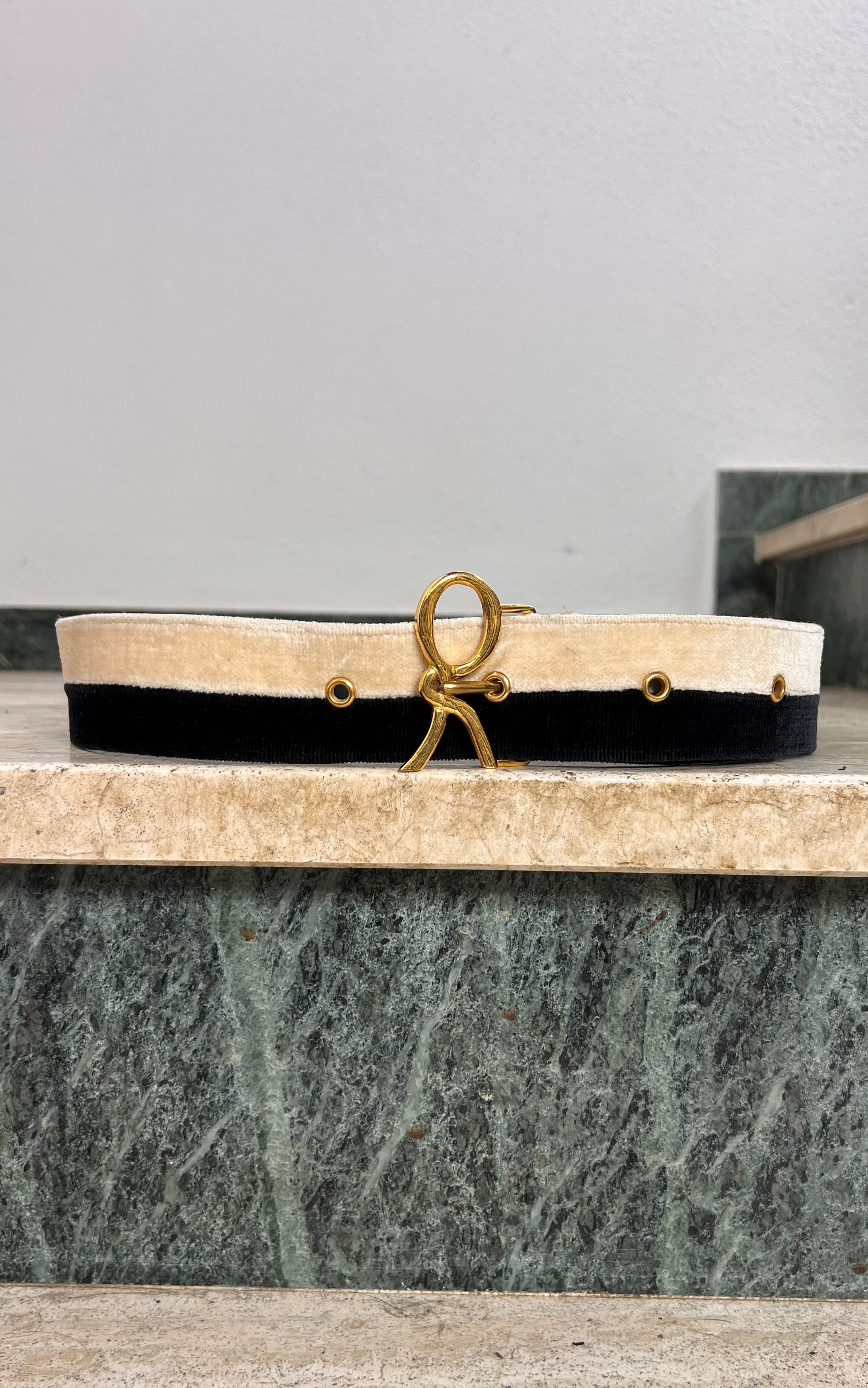 Vintage 70s Roberta di Camerino Velvet Belt