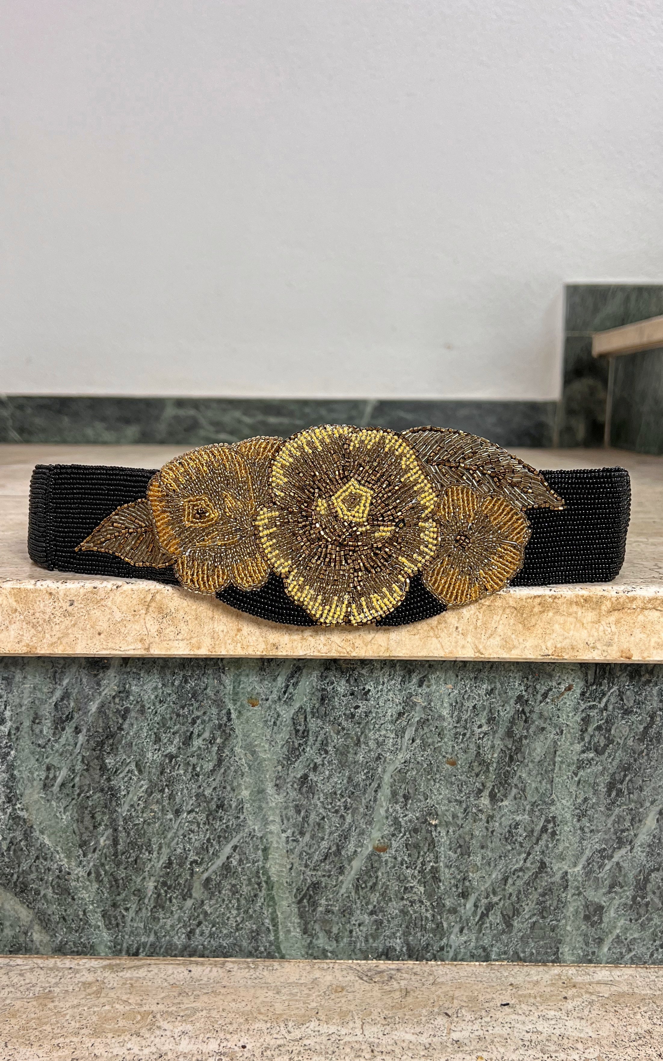 Vintage 70s Beaded Floral Waist Belt