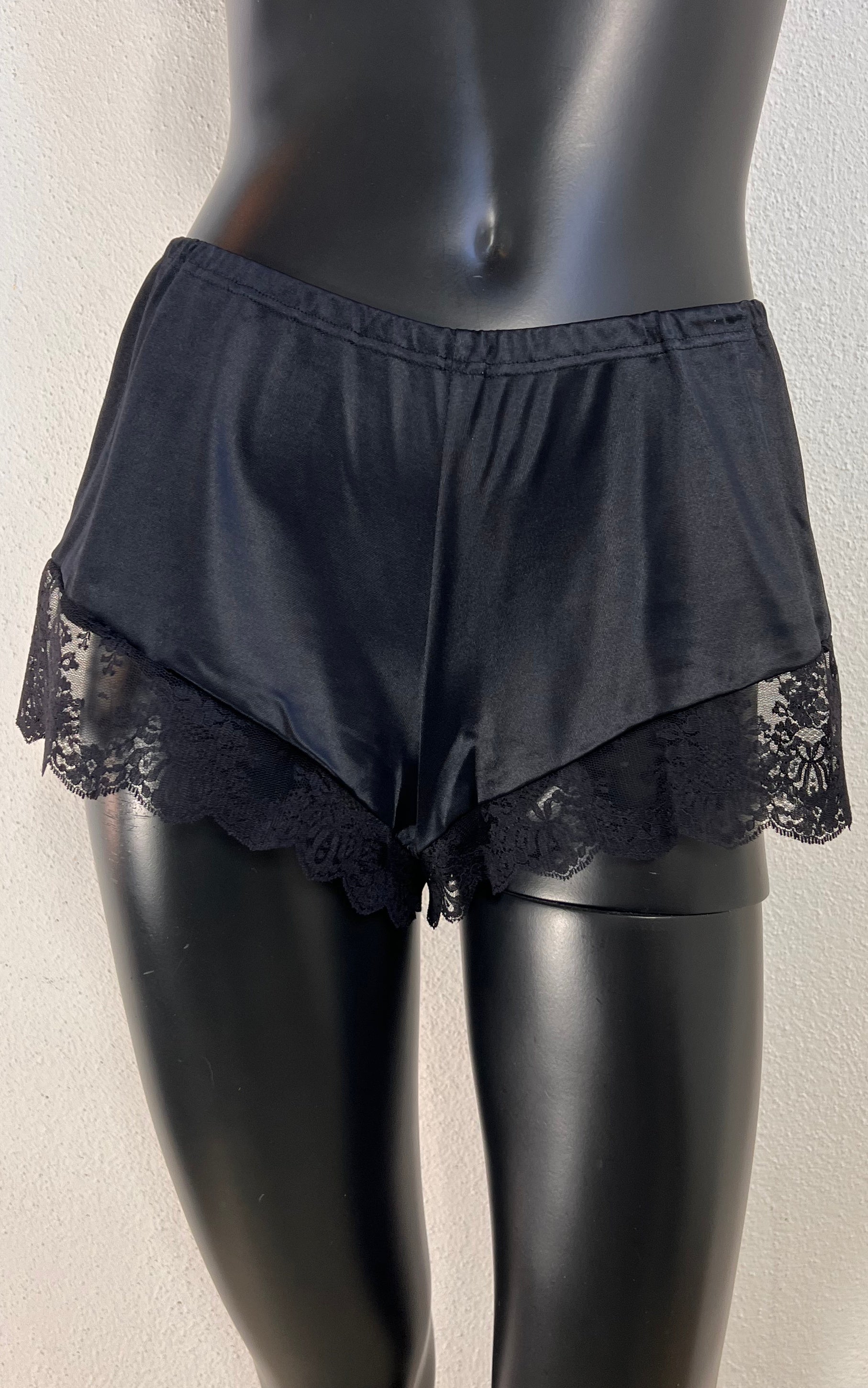 Vintage Schiesser Lace Lingerie Panty 40