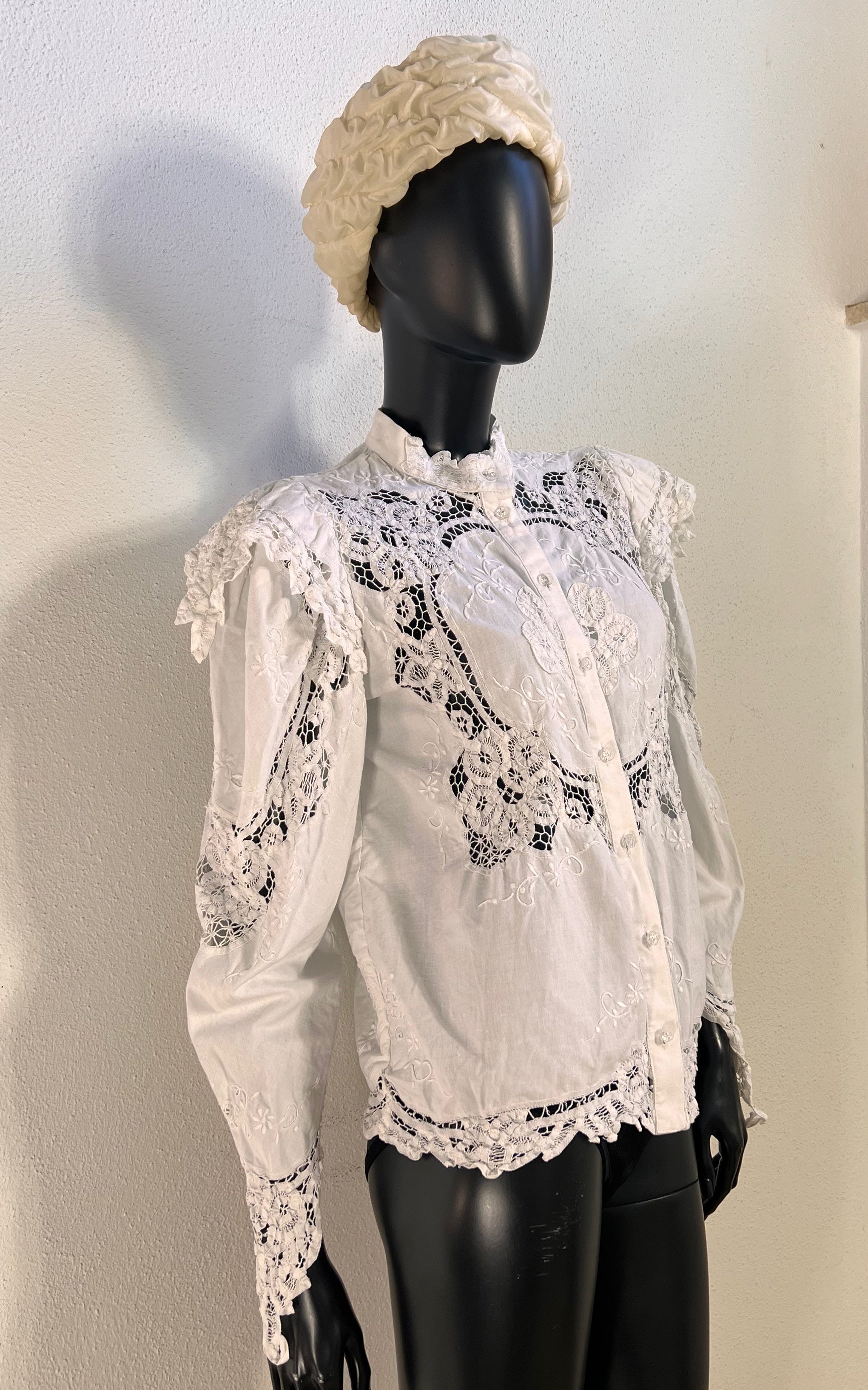 Vintage Romantic Lace Blouse