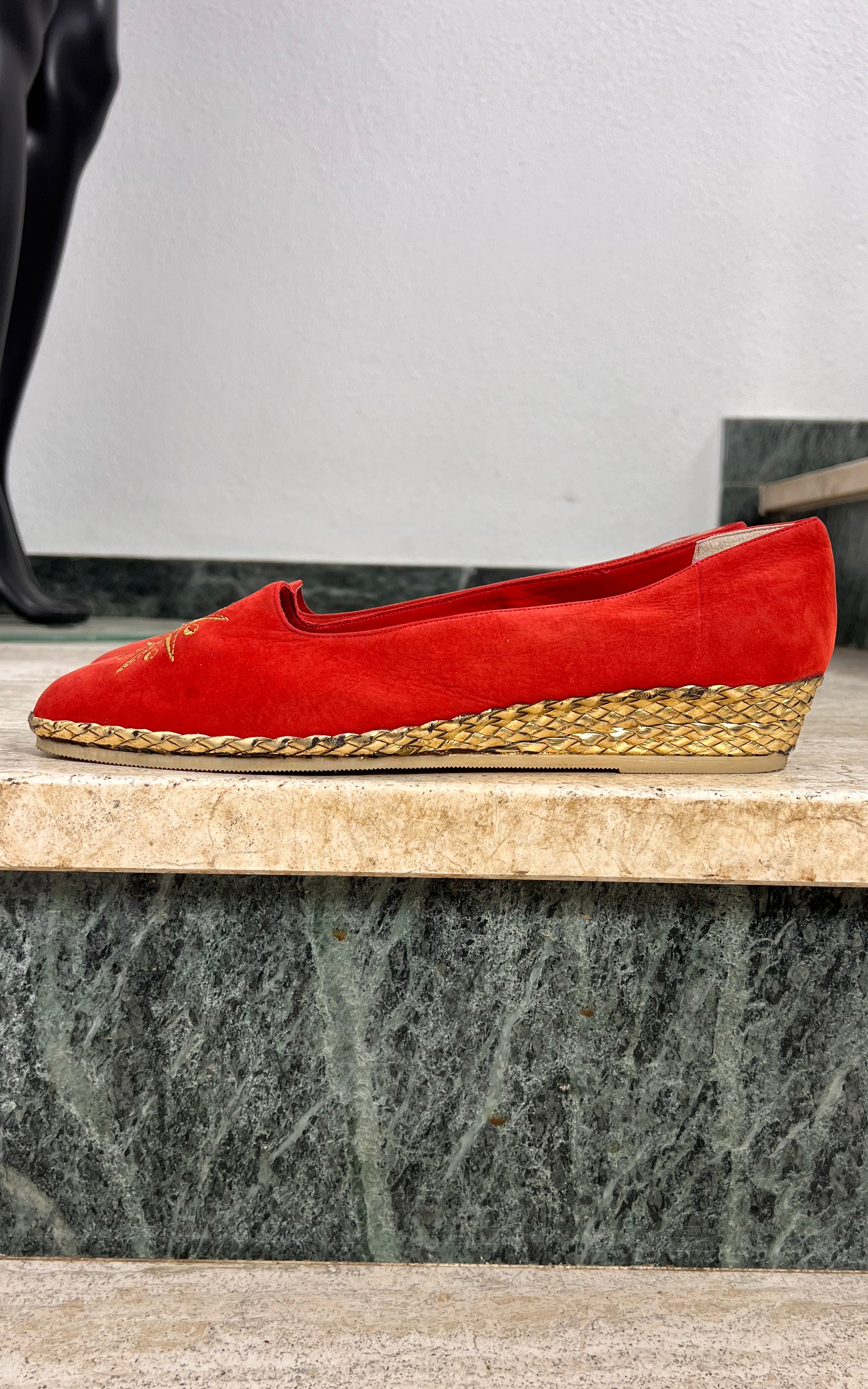 Vintage Bally Sun Motif Wedge Loafers 41
