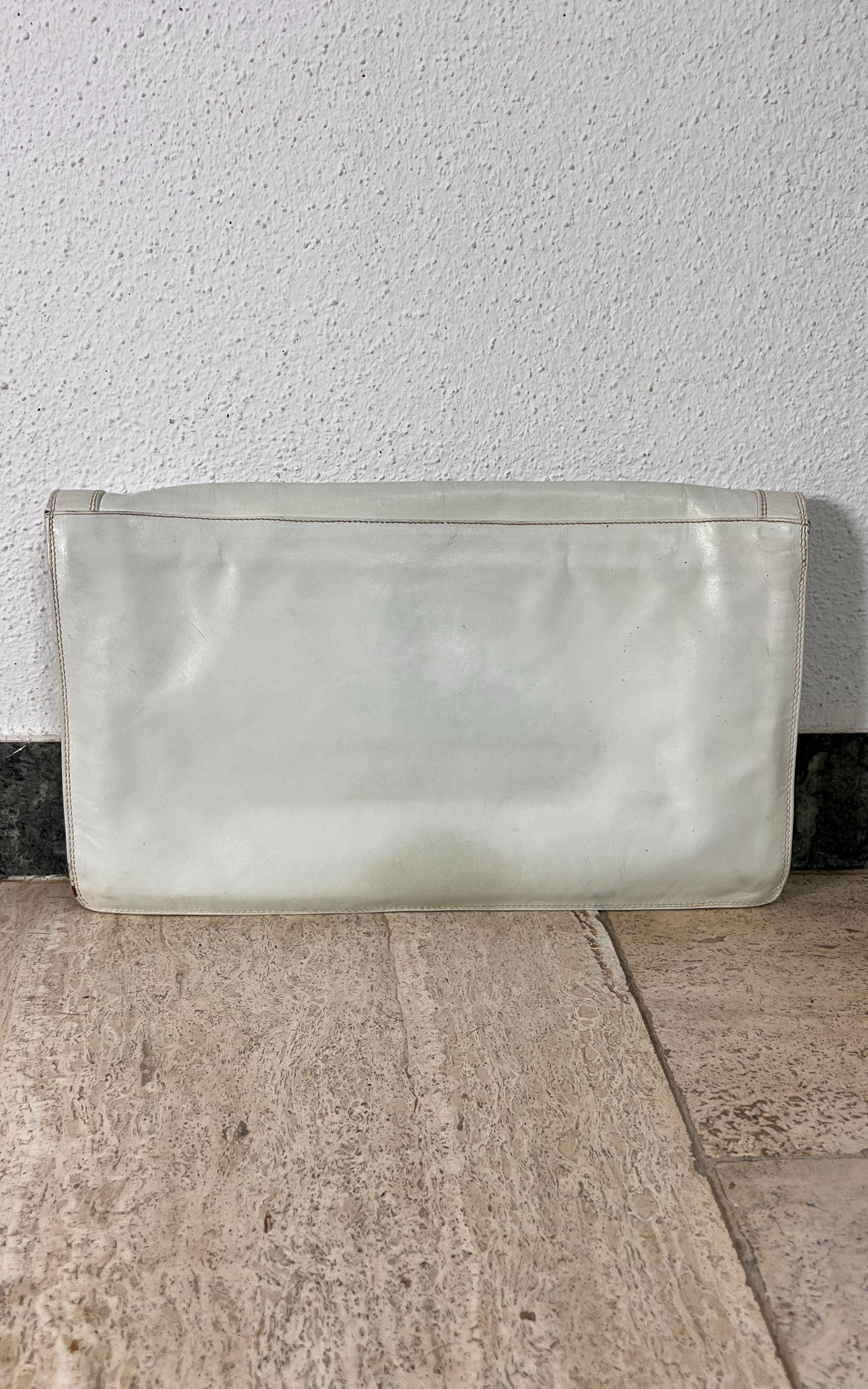 Vintage White Pouch Clutch Bag