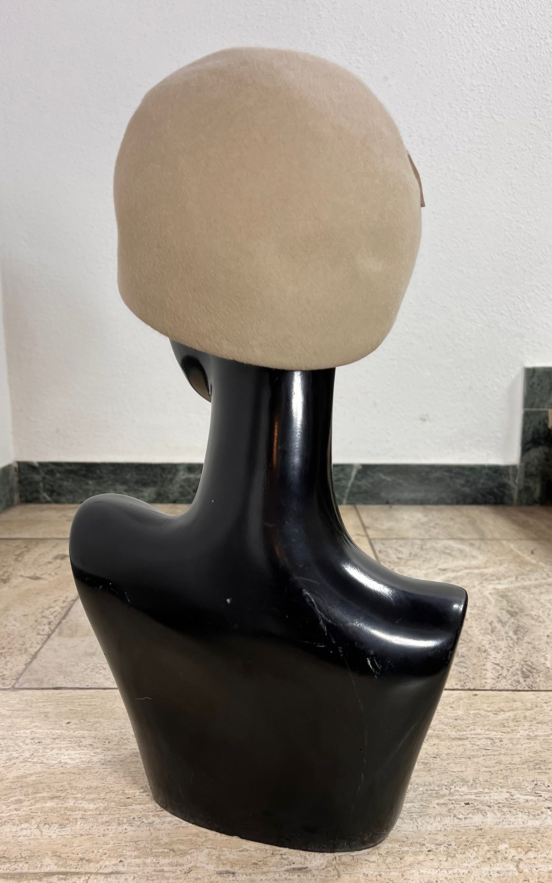 Vintage 60s Baker Boy Hat