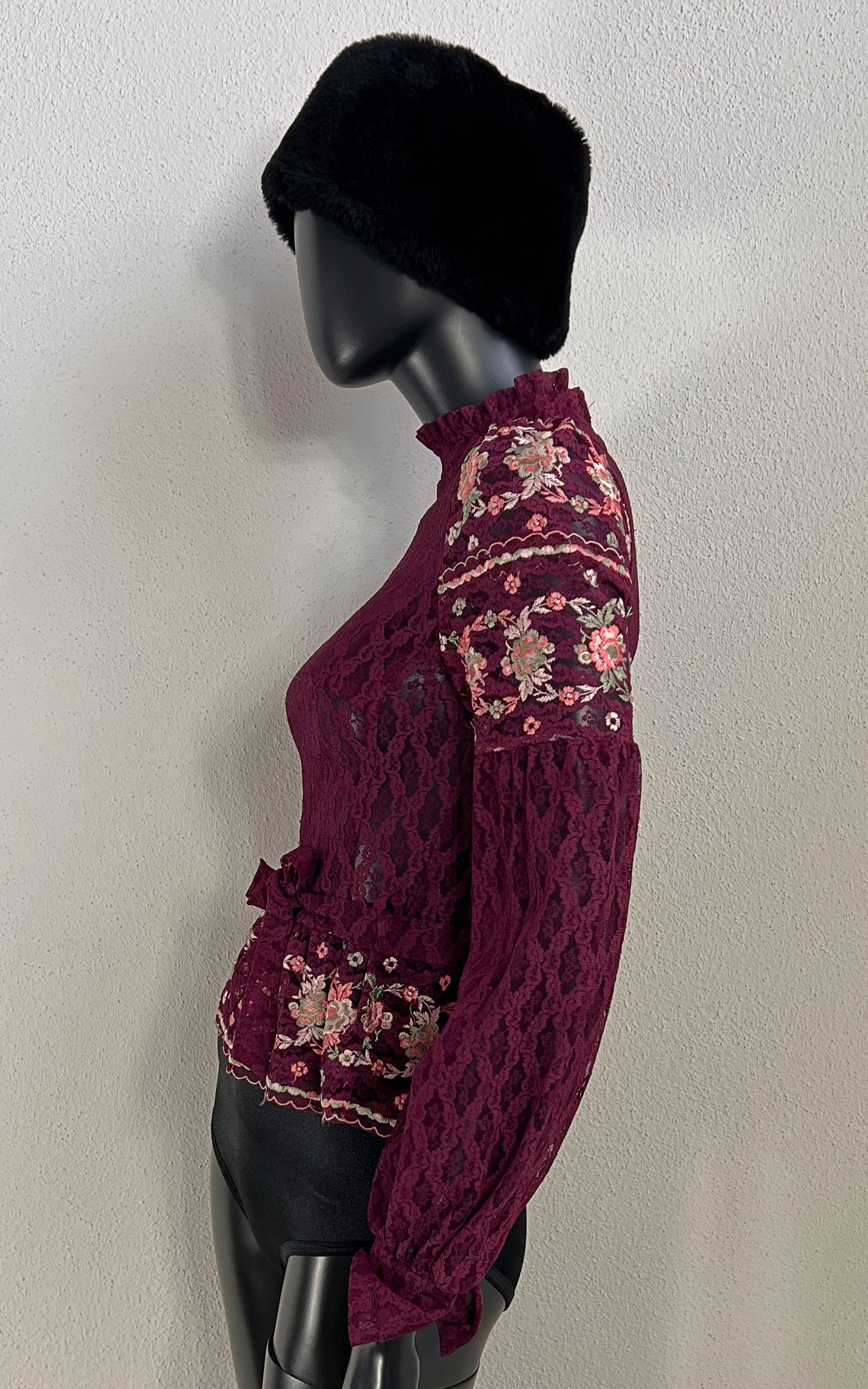 Vintage 70s Lucie Linden Lace Blouse