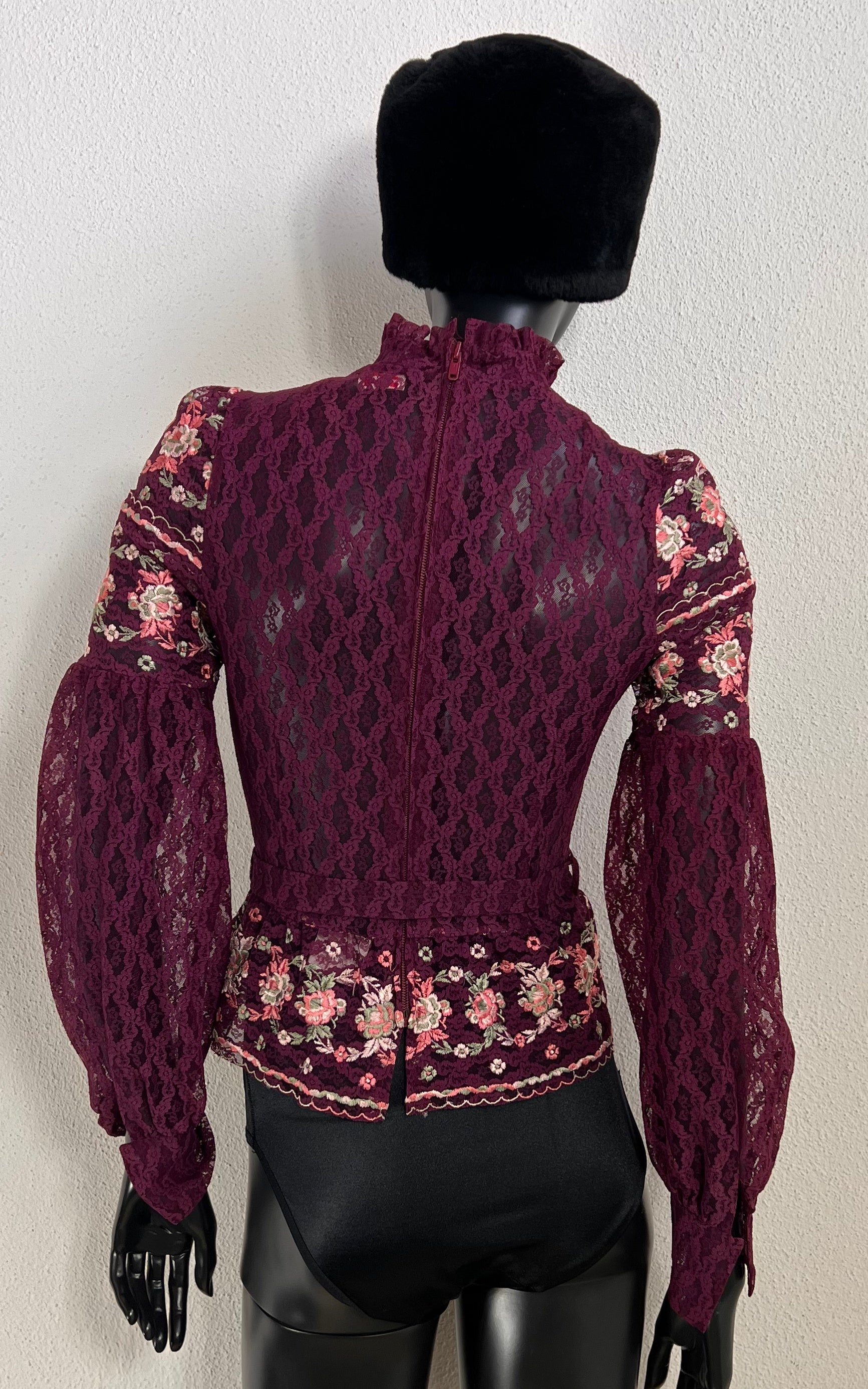 Vintage 70s Lucie Linden Lace Blouse
