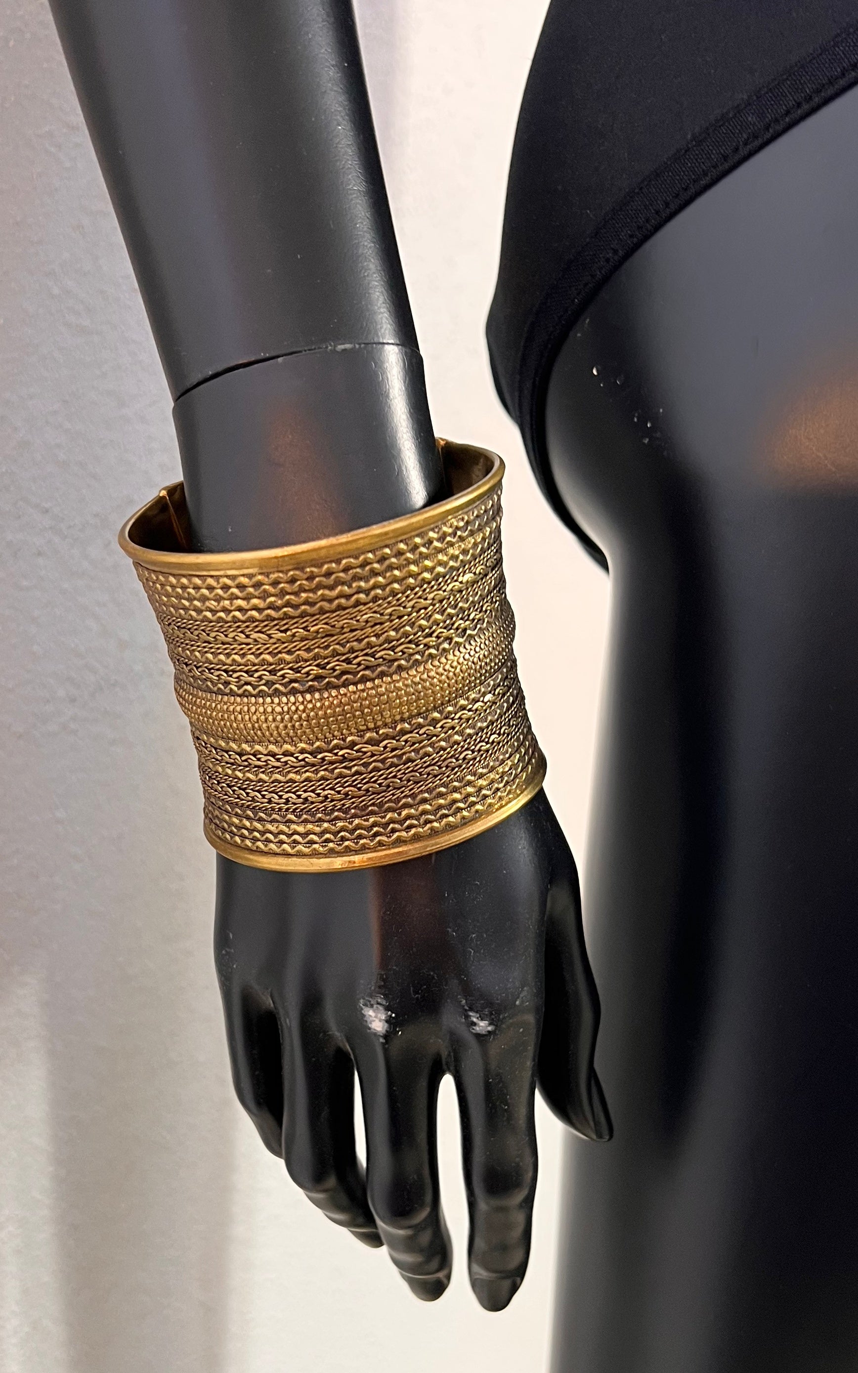 Vintage Indian Etched Brass Arm Cuff