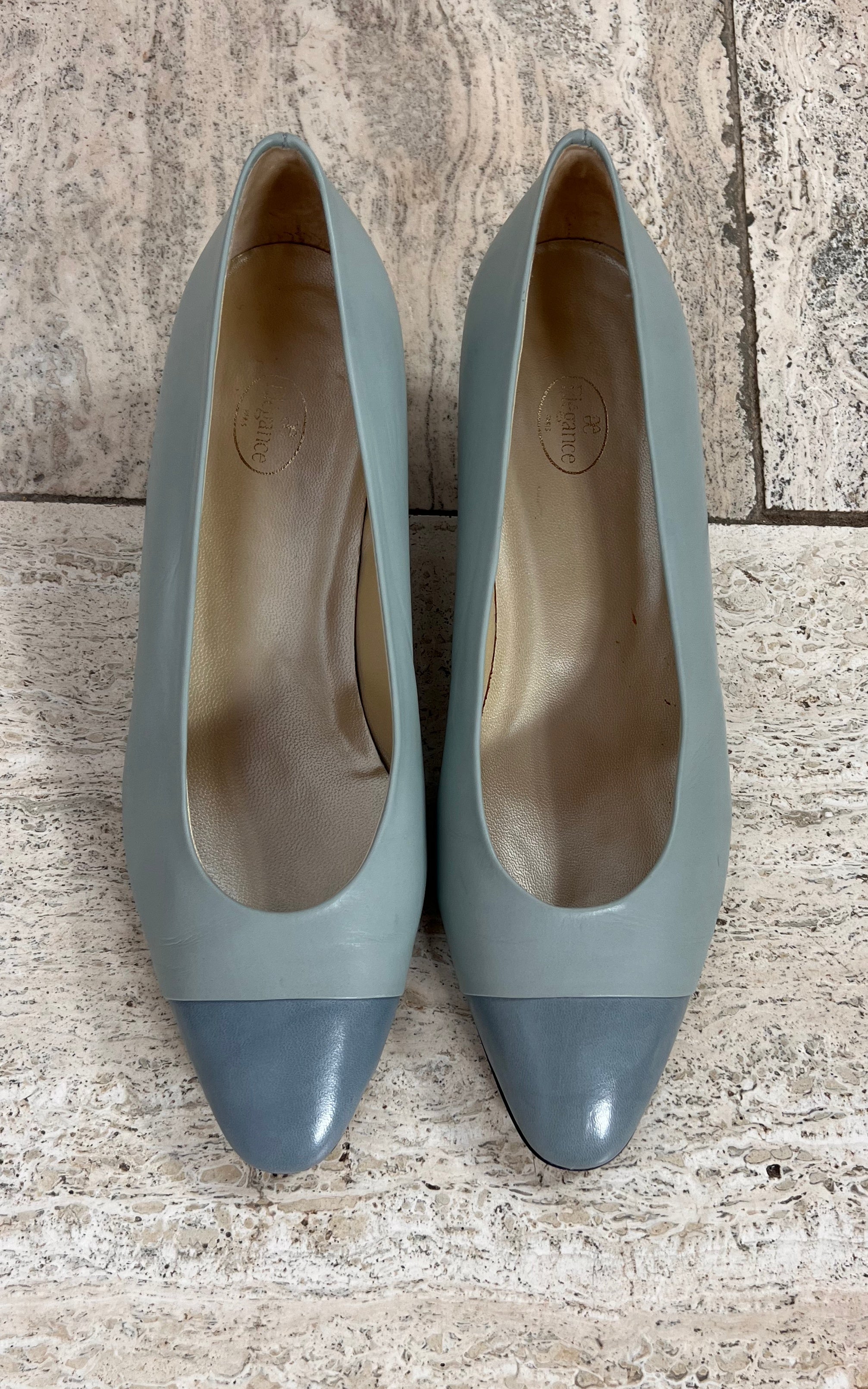 Vintage Elegance Paris Pumps 40