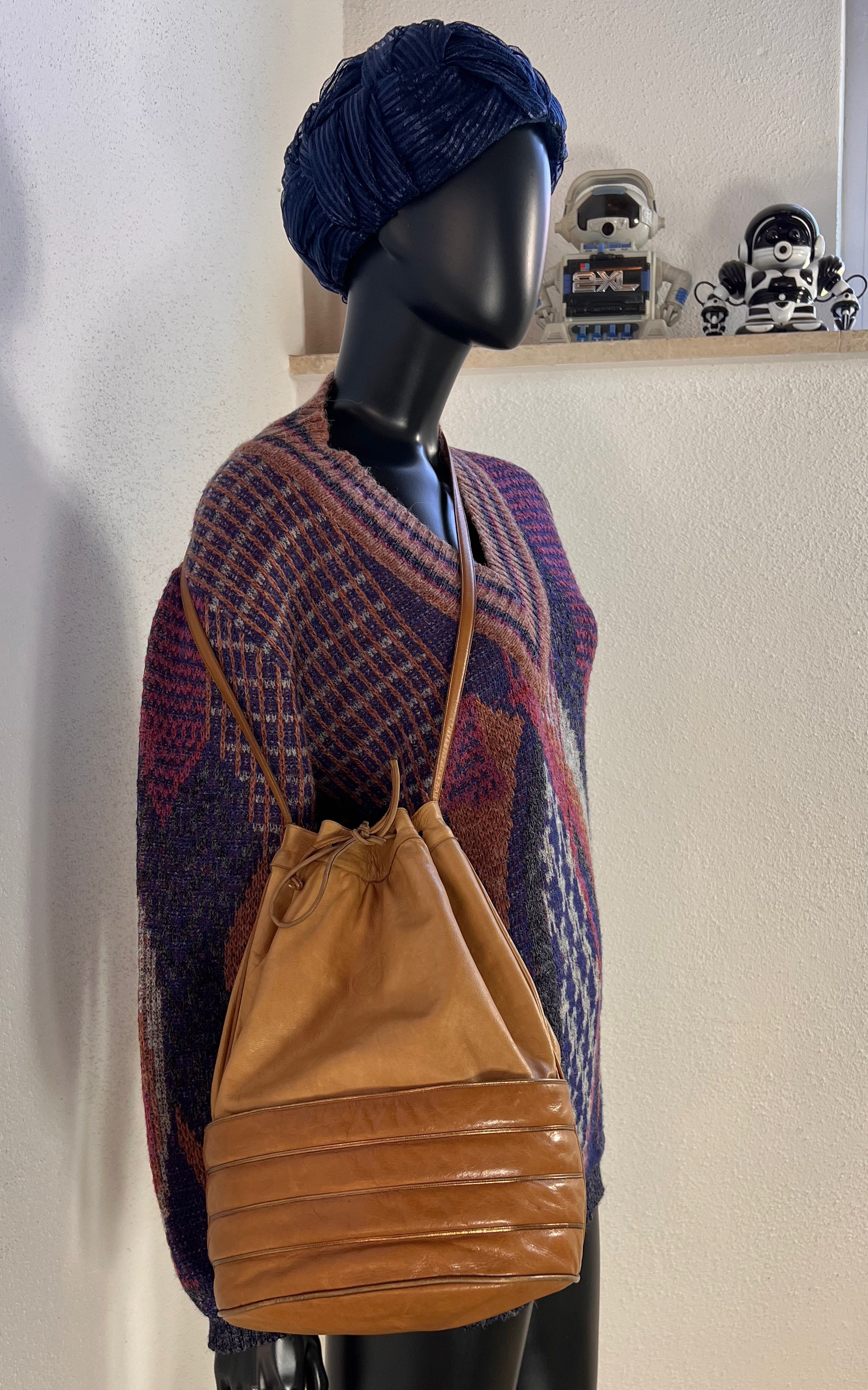 Vintage 70s Pollini Leather Drawstring Bucket Bag