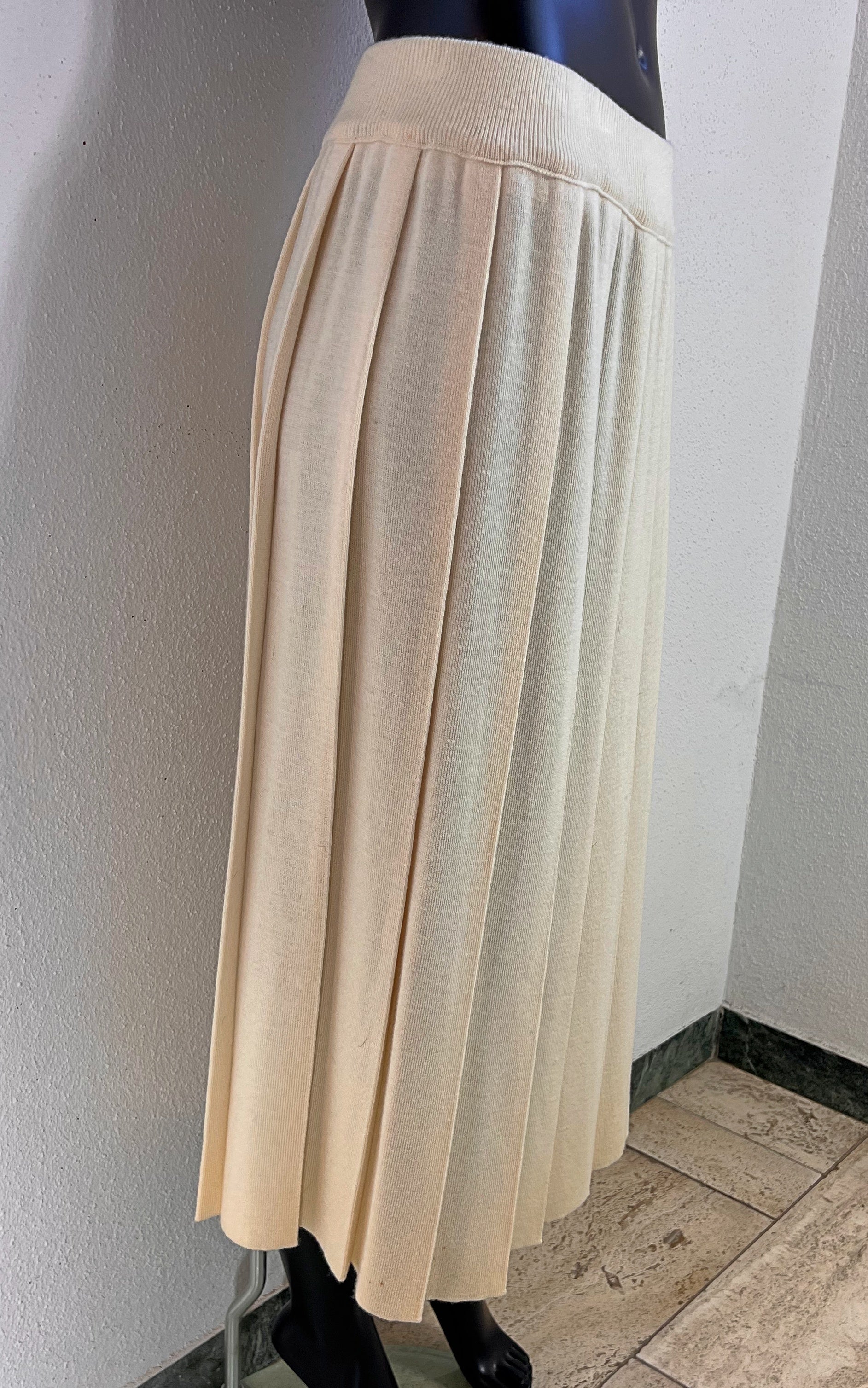 Vintage Rodier Paris Pleated Knit Skirt