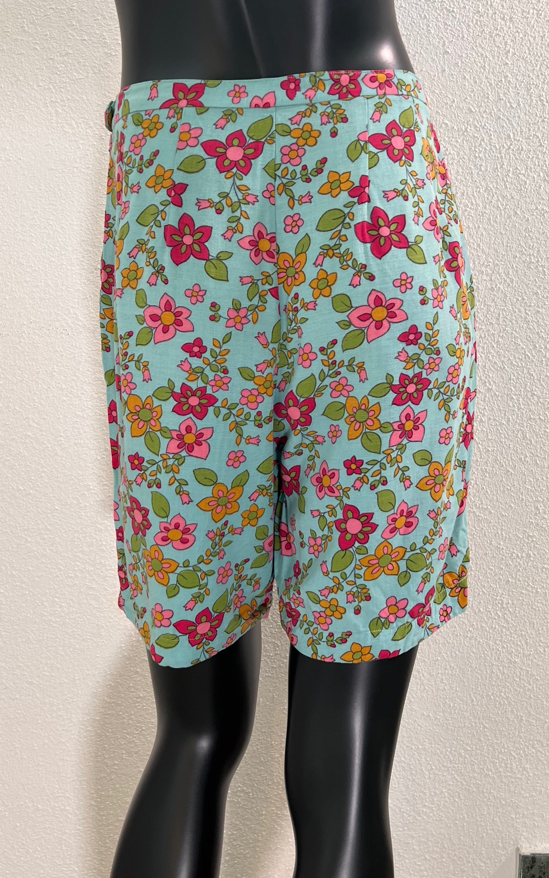Vintage 60s 2 Piece Flower Set