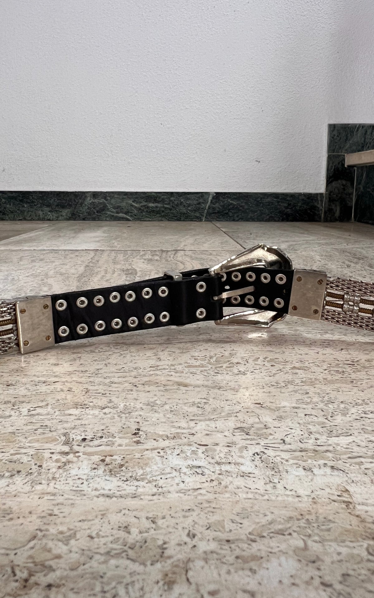 Vintage Silver-Tone Metal Chain Belt with Black Leather