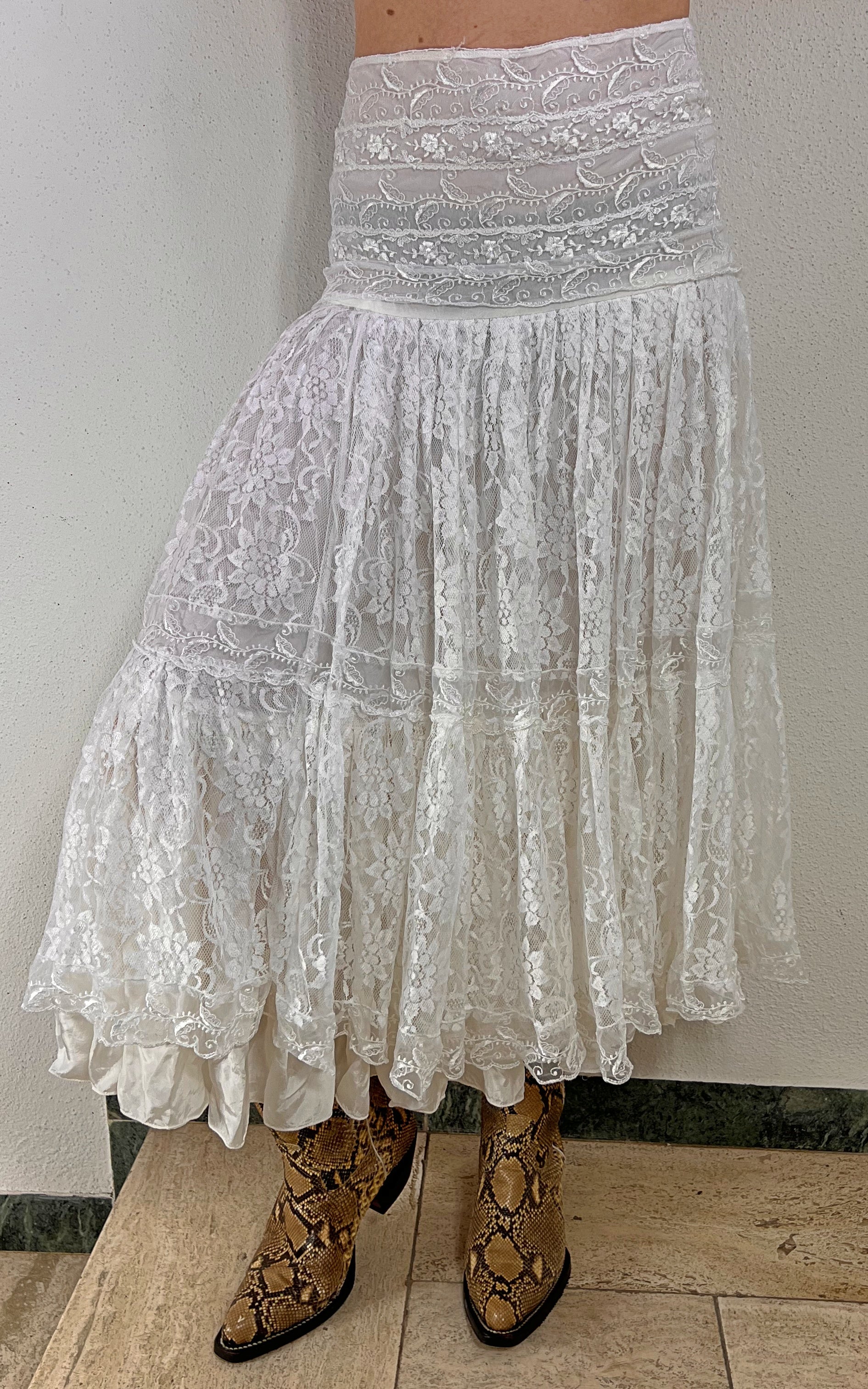 Vintage 80s Cocos Lace Set